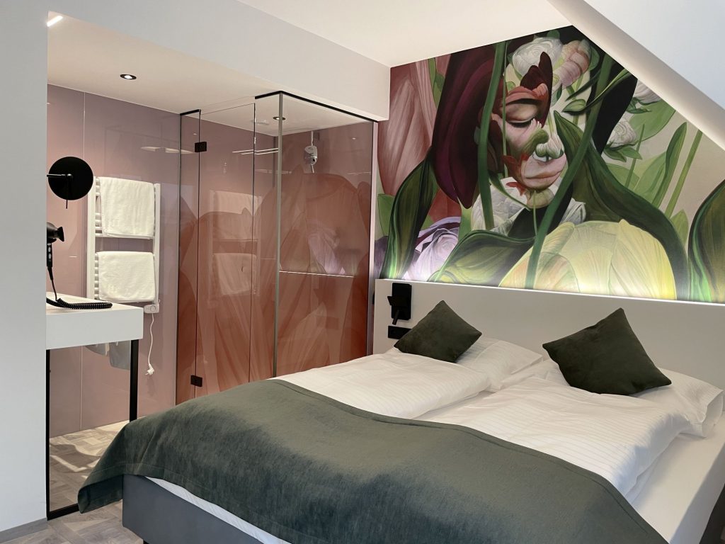 ART INN Hotel